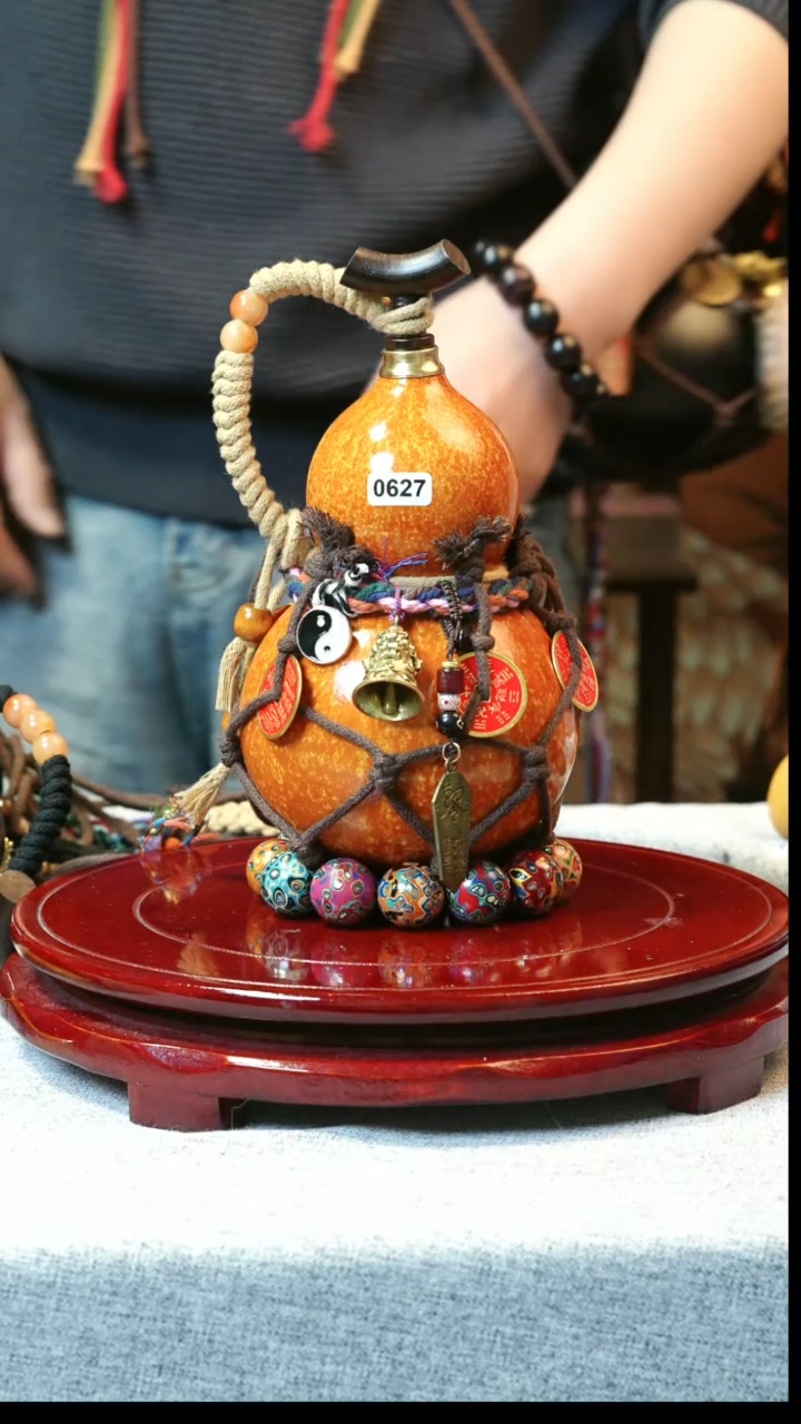 大漆葫芦，一物一拍。0627