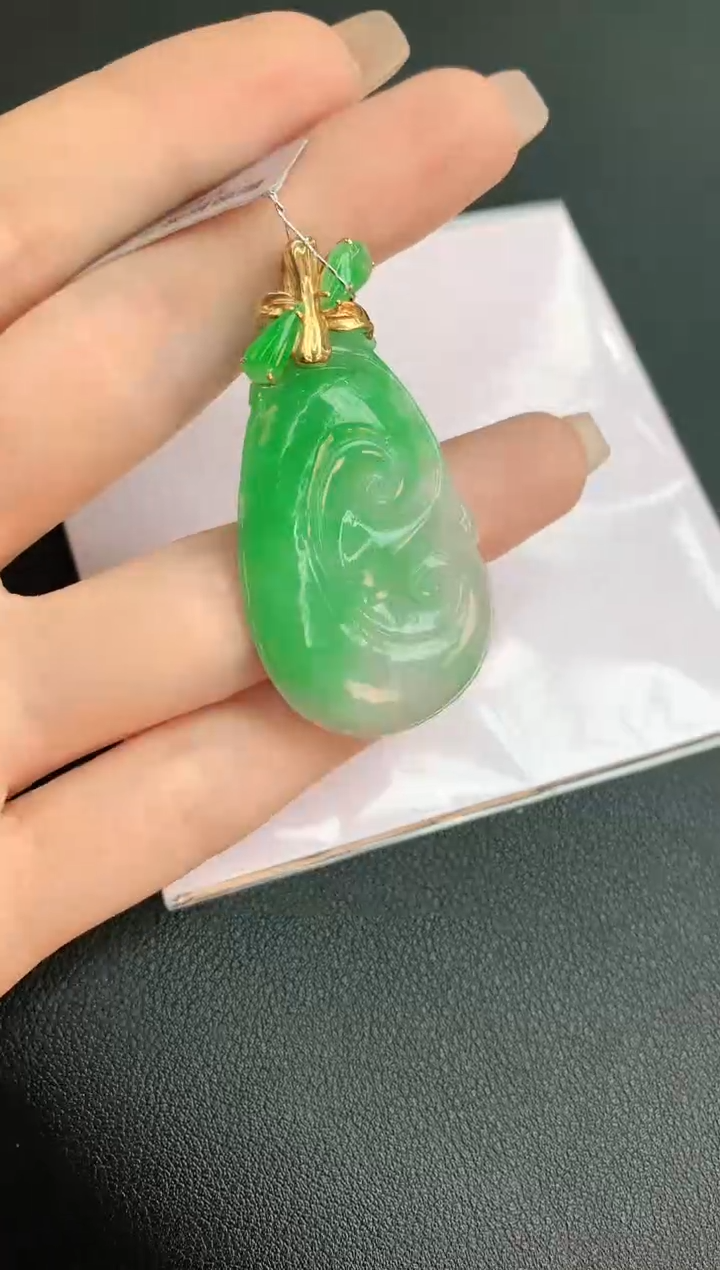 【闪购商品】翡翠颈饰18K金镶嵌赠礼盒证书 珍珍