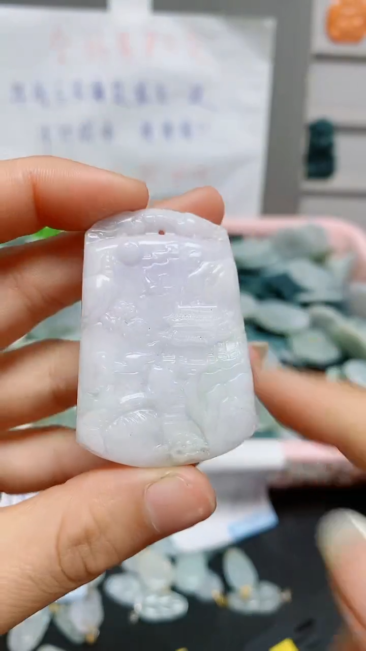 【闪购商品】翡翠颈饰未镶嵌天然翡翠A货