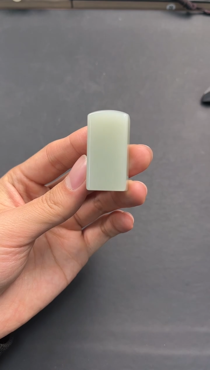 未镶嵌手串和田玉且末近矿青白印章微色差