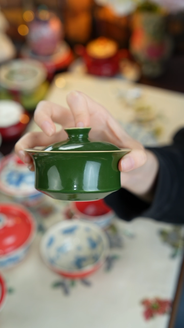 雨香斋-景德镇手工手绘盖碗