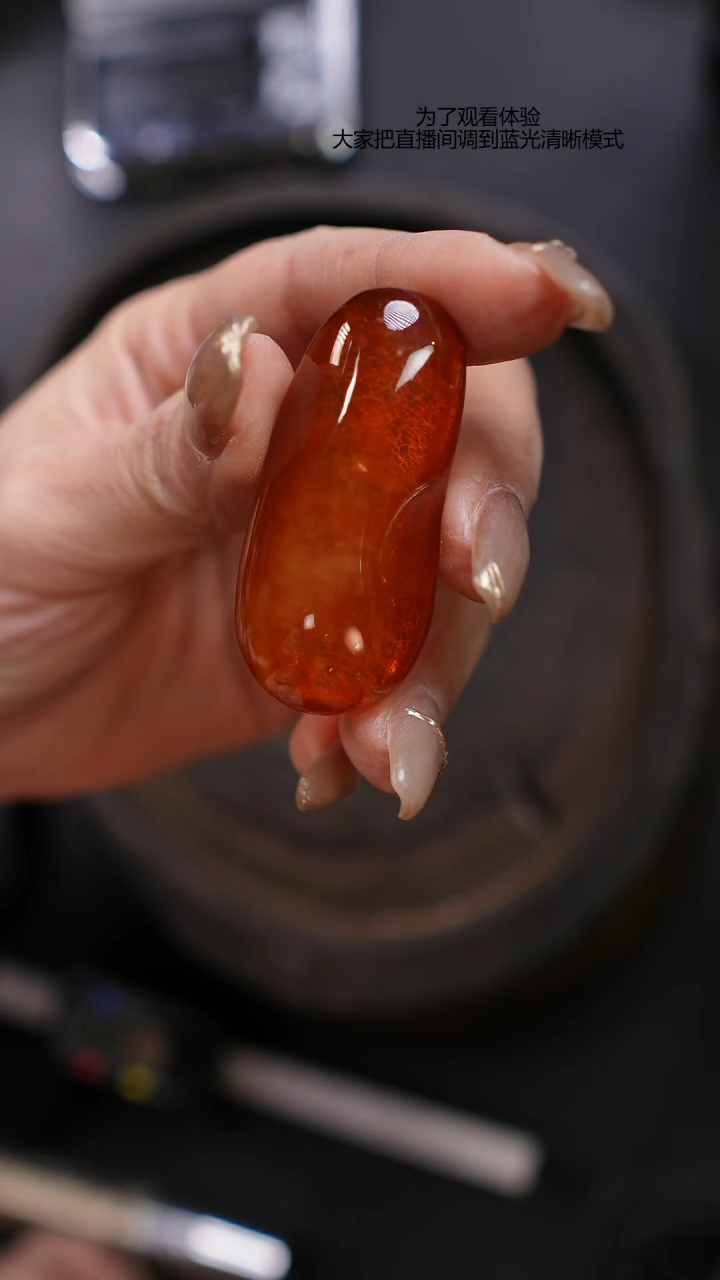 【闪购商品】琥珀裸石未镶嵌原石