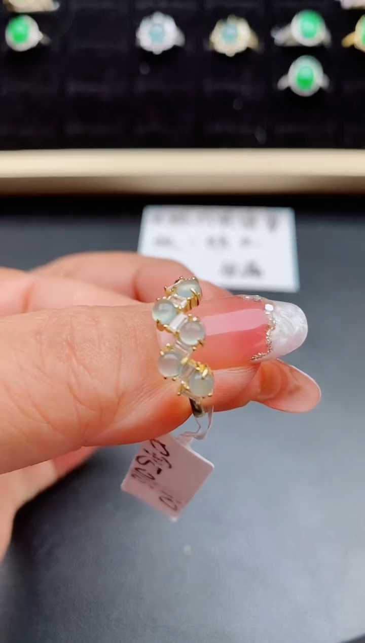 【闪购商品】翡翠戒指银S925镶嵌80800