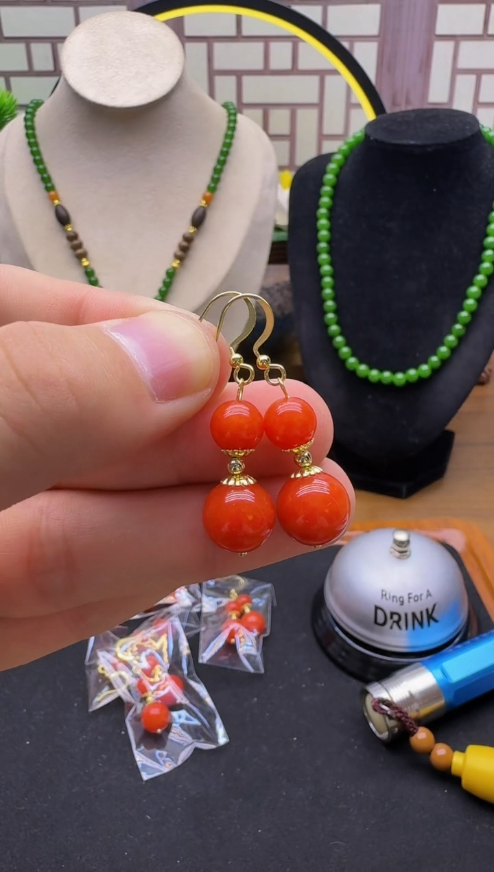 14K金镶嵌翡翠耳饰E154     