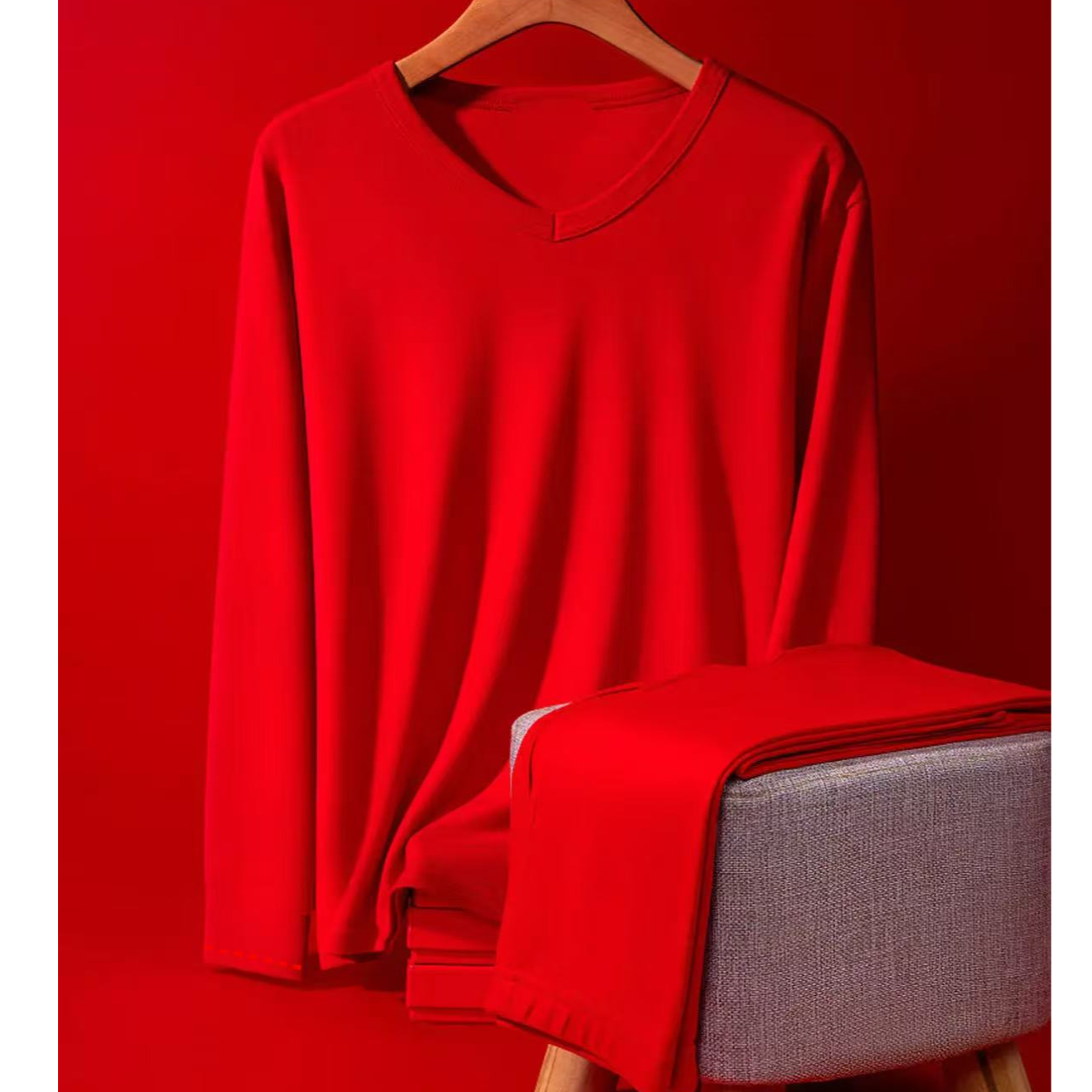 9052-（一定要买）男士（大红）莫代尔裸感内衣套装