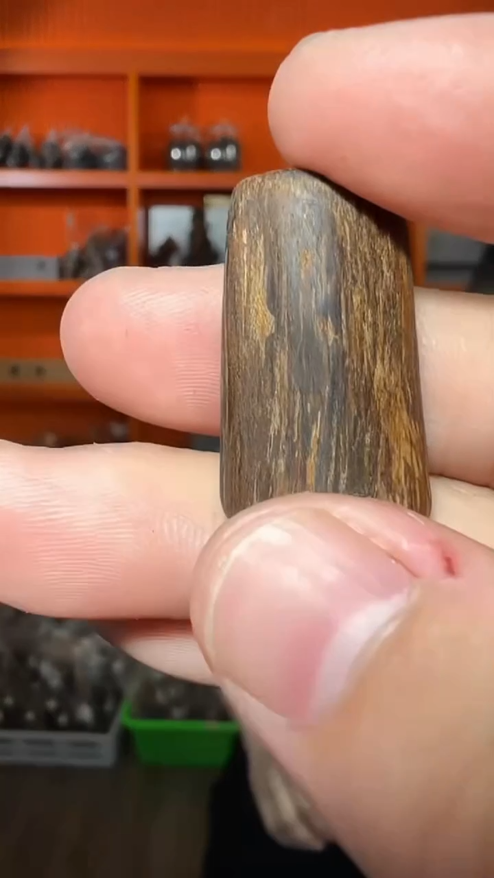 沉香吊坠213号沉水挂件多样性发一