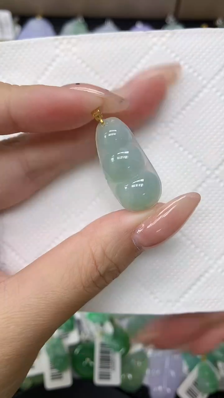 颈饰未镶嵌翡翠1111111111111