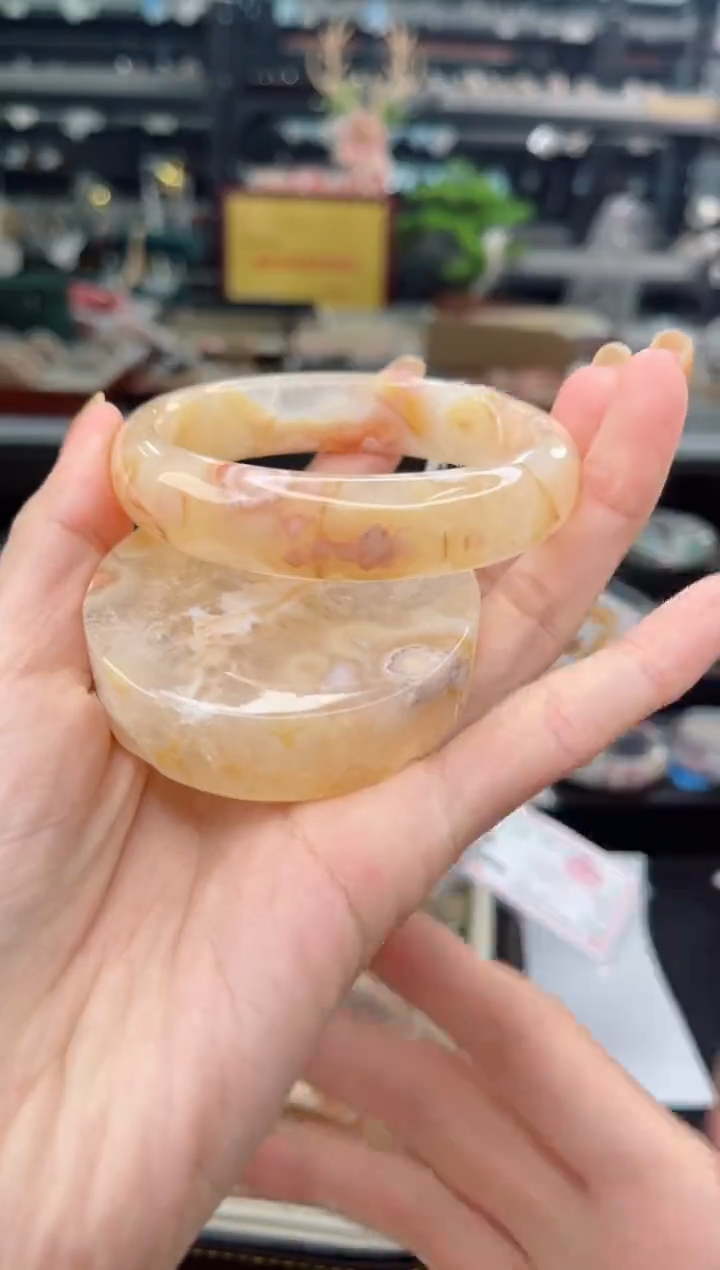 【闪购商品】石英质玉手镯未镶嵌60圈口（赠品镯心）3455460