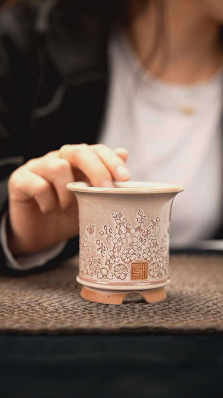 12-05-016花盆口径6.5瑕