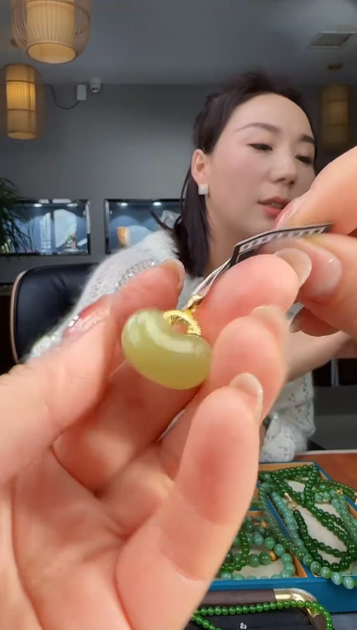 吊坠(不含链)银S925镶嵌和田玉1