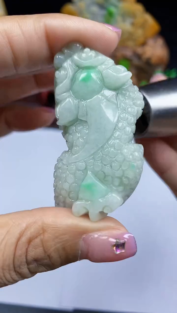 【闪购商品】翡翠颈饰未镶嵌翡翠A货