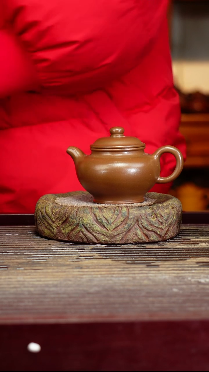 宜兴原矿紫砂壶茶壶宜兴原矿紫砂壶茶壶160C