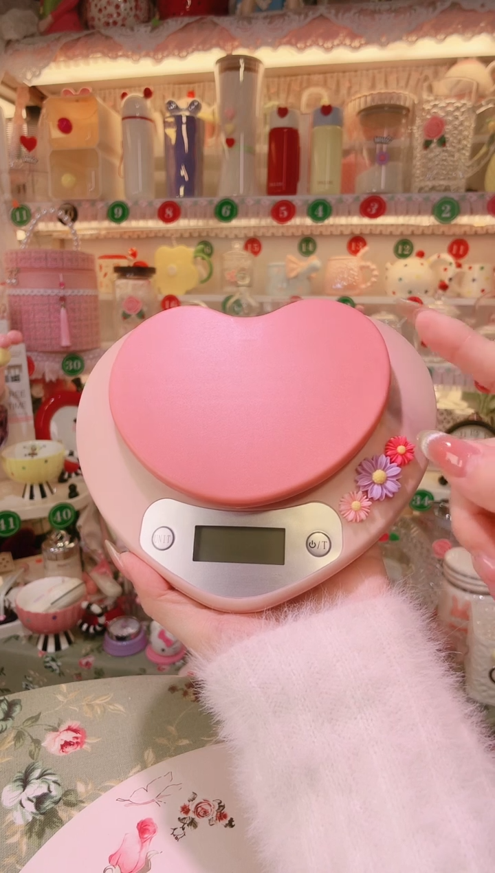 【闪购商品】摆件爱心克度称品质好，发货快，放心拍