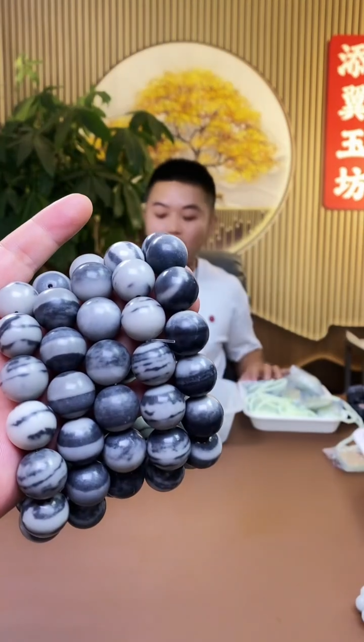 和田玉未镶嵌挂件多样性随机发一