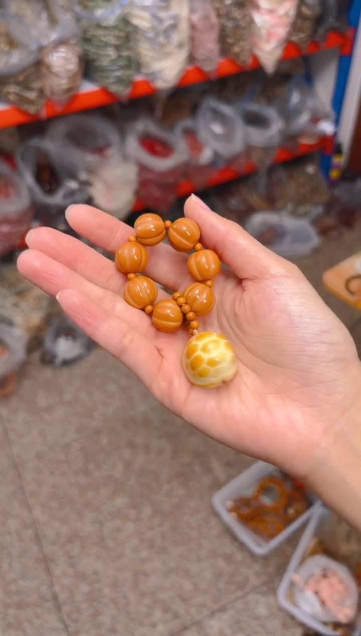 吊坠猴头核桃猴头南瓜手捻 富甲