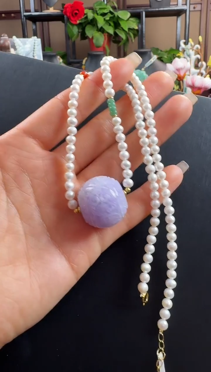 颈饰未镶嵌翡翠单珠