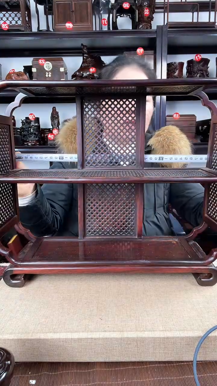 【闪购商品】木0095老李红木工艺品