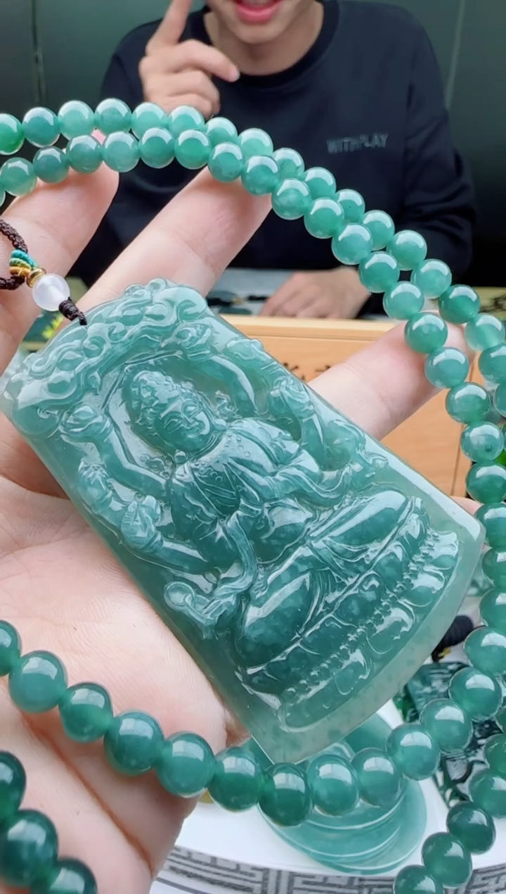 【闪购商品】翡翠颈饰未镶嵌11111111111