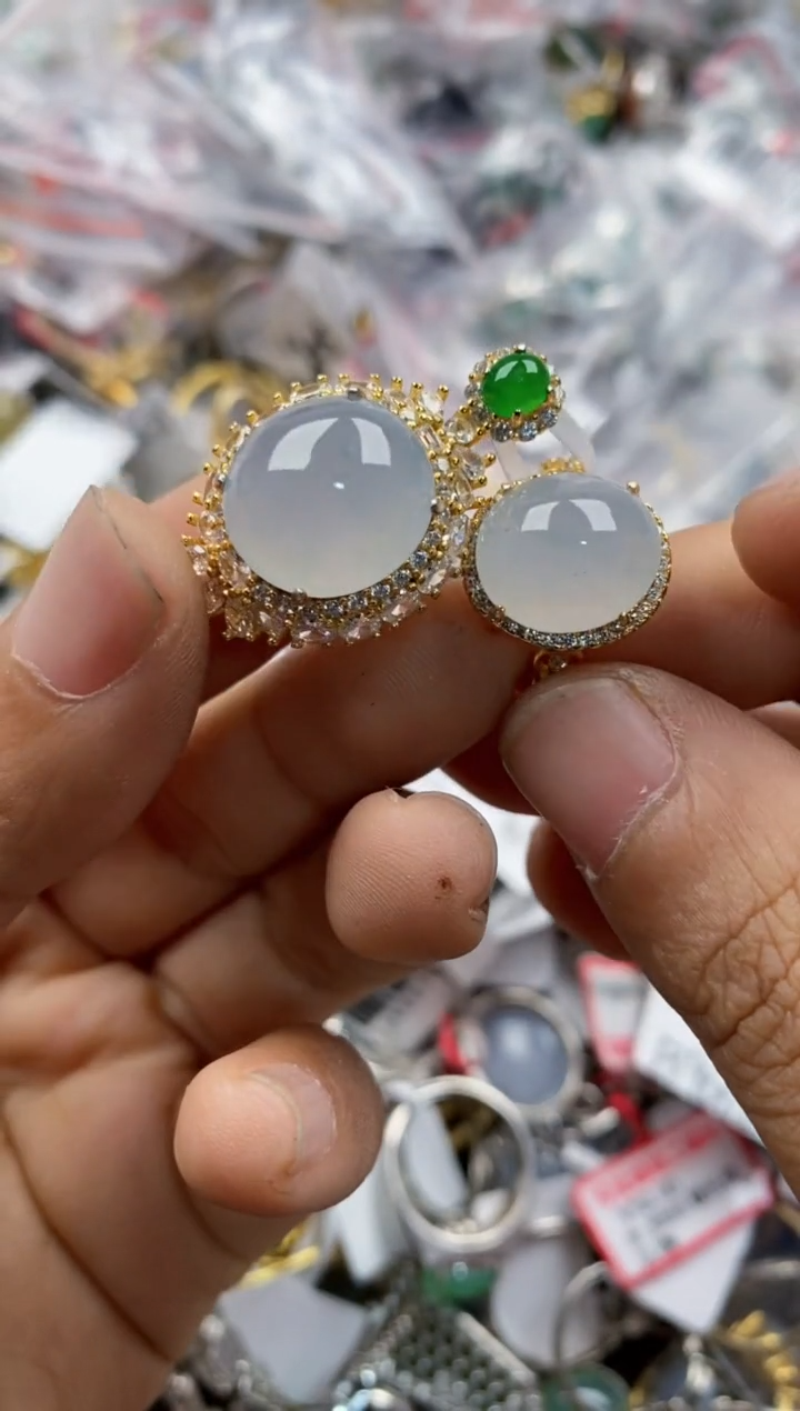 银S925镶嵌戒指翡翠666               1