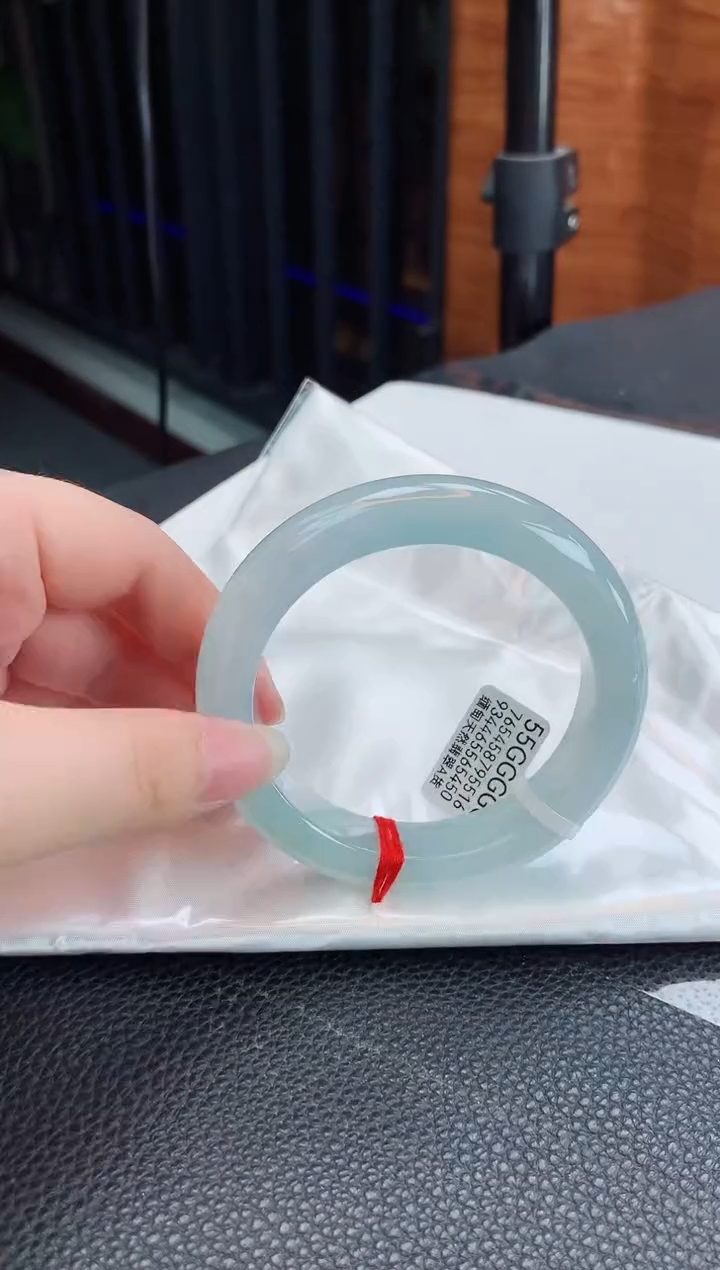 【闪购商品】翡翠手镯未镶嵌缅甸天然翡翠A货手镯