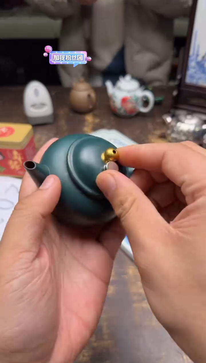 跑**的寸发标手作足银嵌金小鳄鱼（黑色）