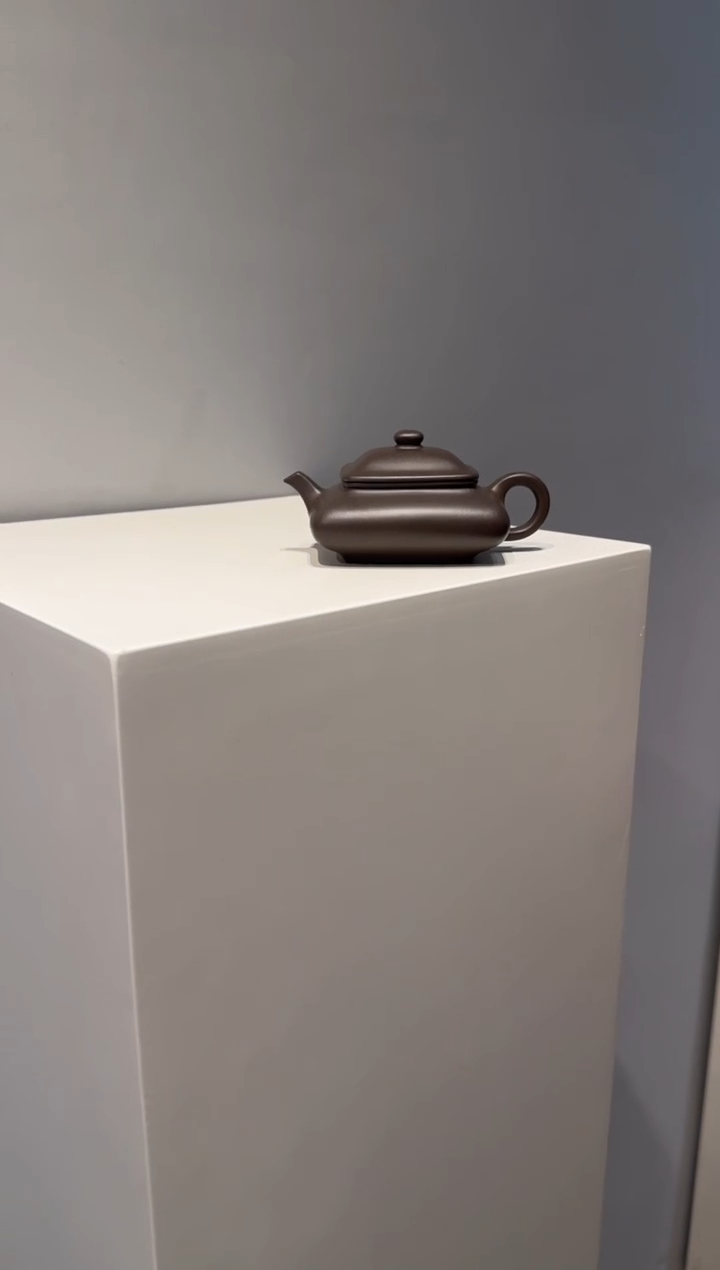 茶壶紫砂青*寒灰老人