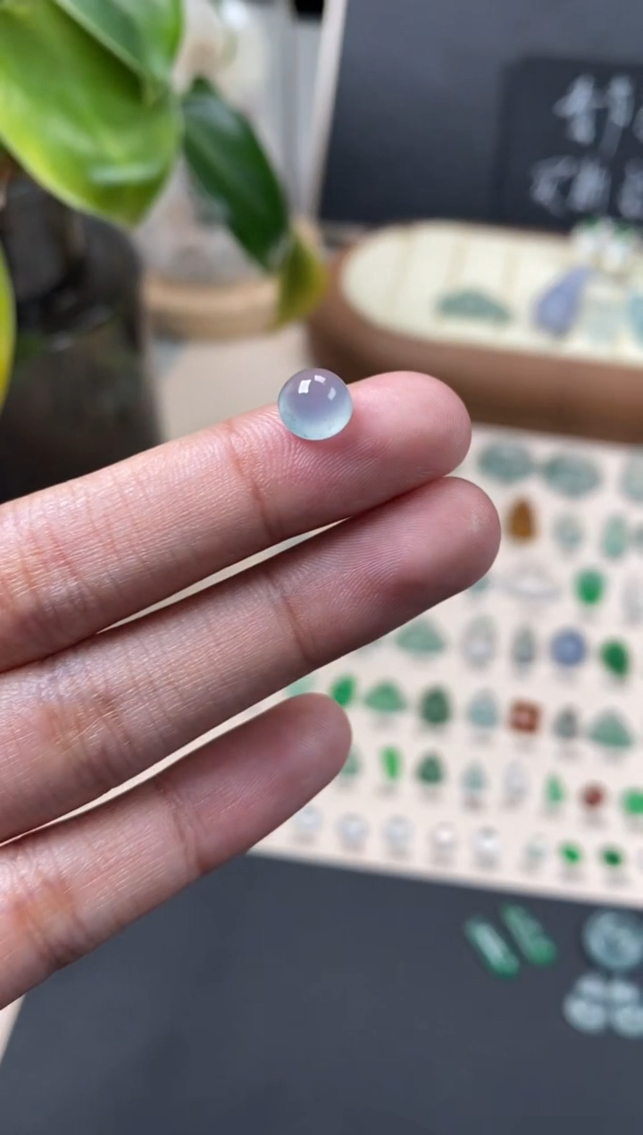 【闪购商品】翡翠颈饰未镶嵌翡翠紫底蛋面