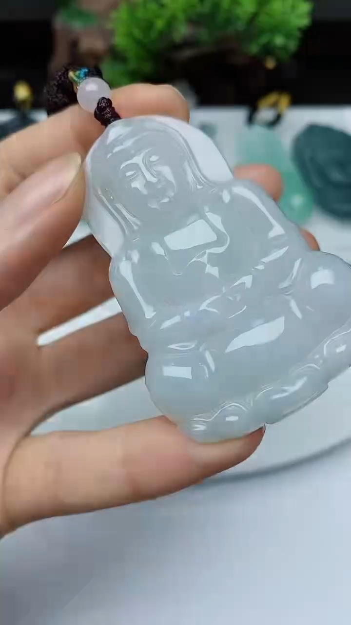 【闪购商品】翡翠颈饰未镶嵌