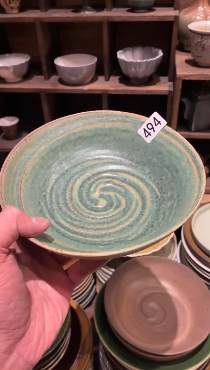 瓷片?494微瑕绿色手工锅盘1个