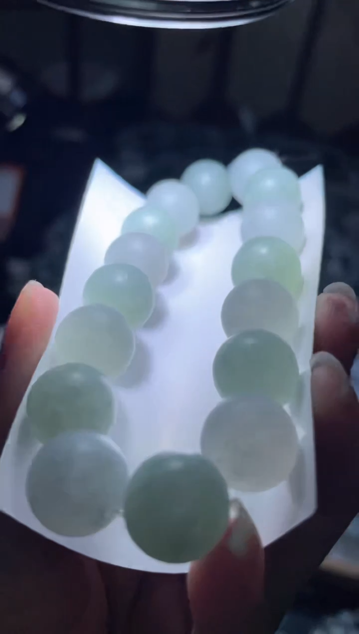 未镶嵌定制翡翠天然缅甸翡翠手串40