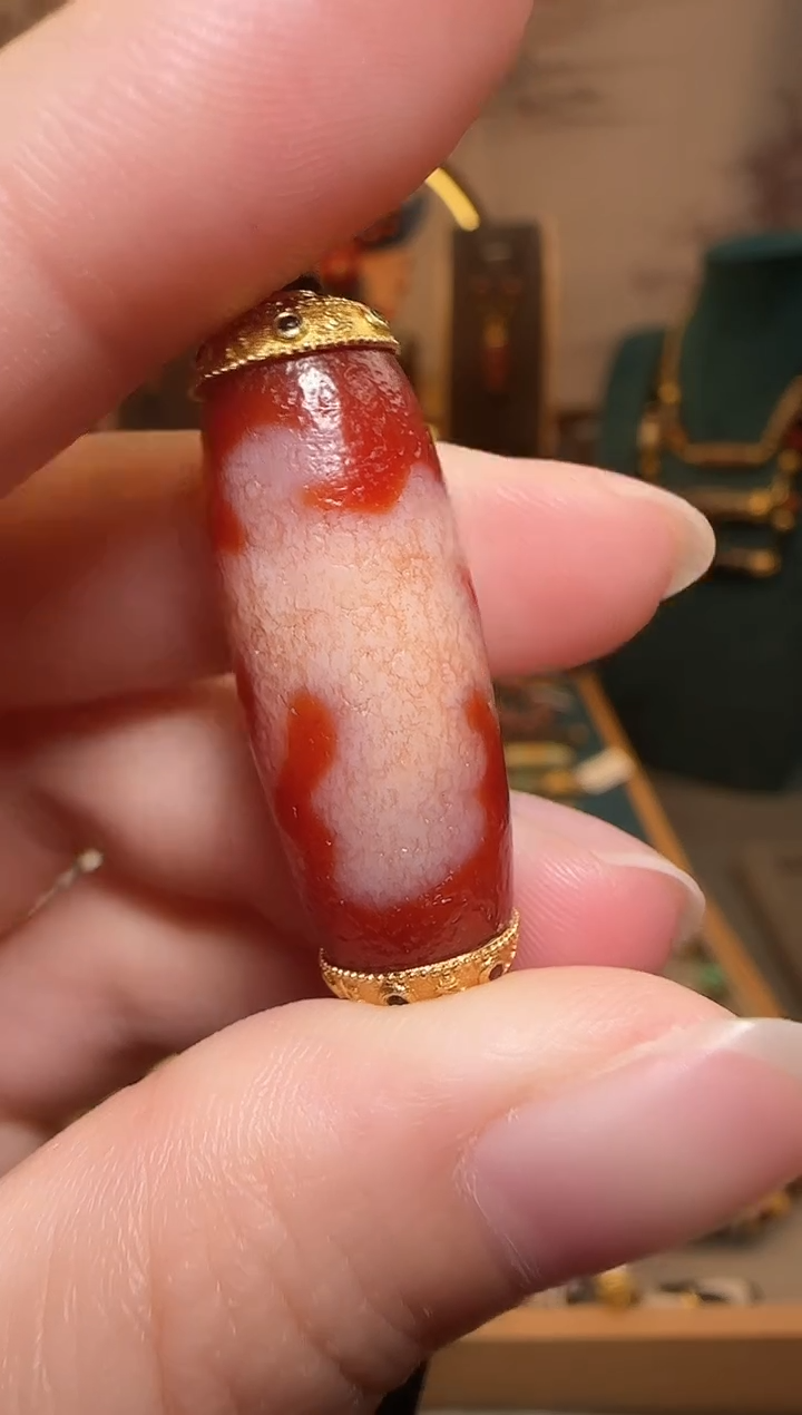 【闪购商品】玛瑙吊坠18K金镶嵌吊坠