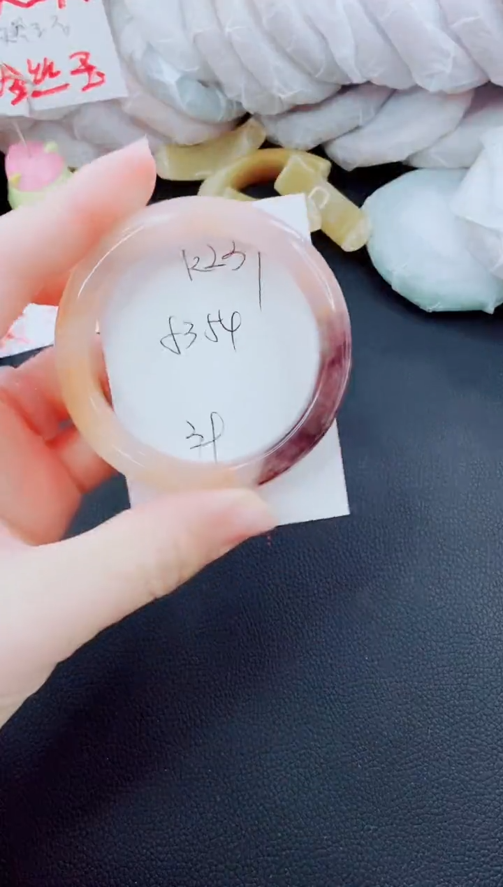 【闪购商品】石英质玉手镯未镶嵌K237-53/54