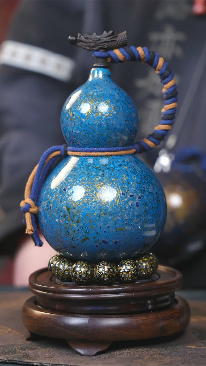 【闪购商品】YF231漆艺酒葫芦不包手串及旋转底座