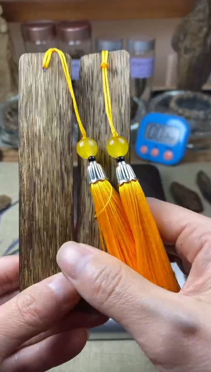 【闪购商品】沉香沉香木制品芽庄书签2片