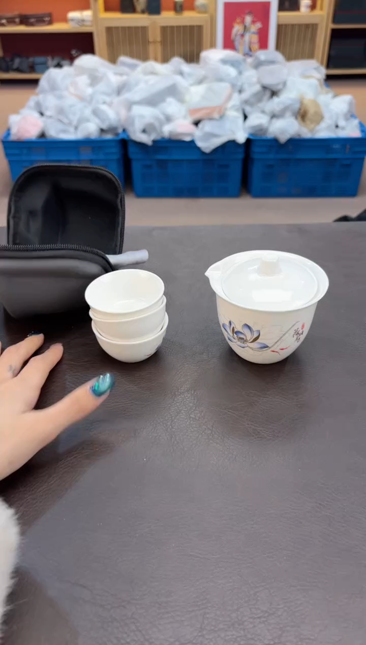 【闪购商品】摆件瓷SC1111111111111