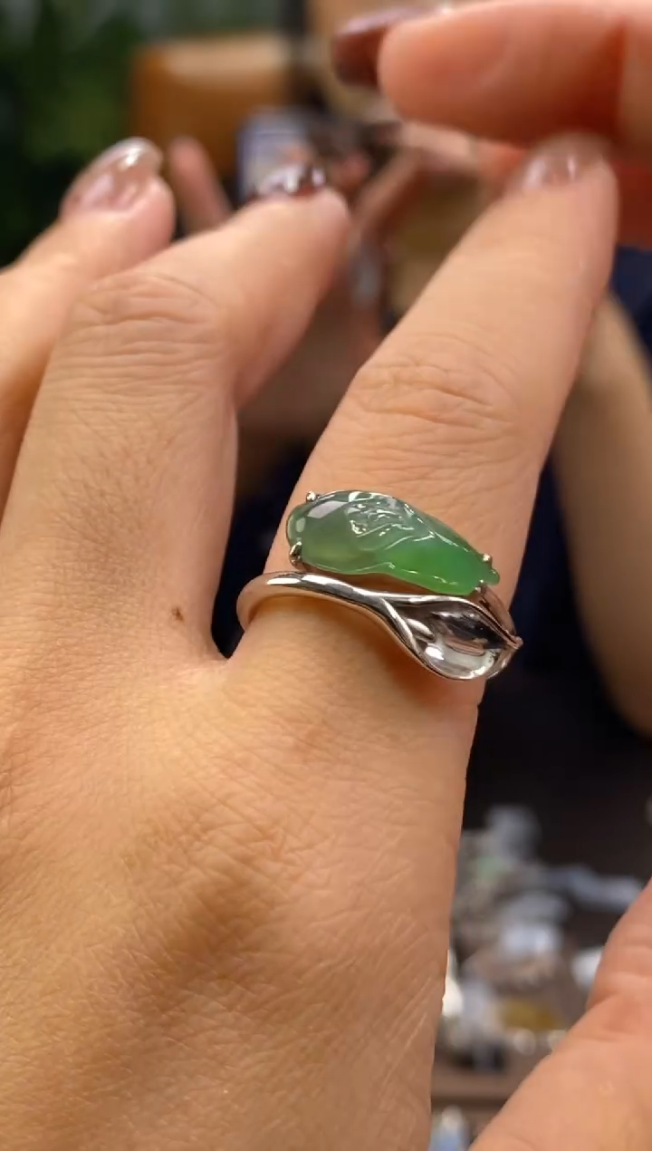 颈饰银S925镶嵌翡翠净货16841