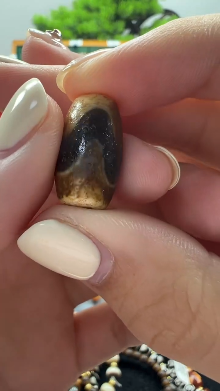 玛瑙/玉髓（覆膜）颈饰未镶嵌44.（微瑕随机发货)