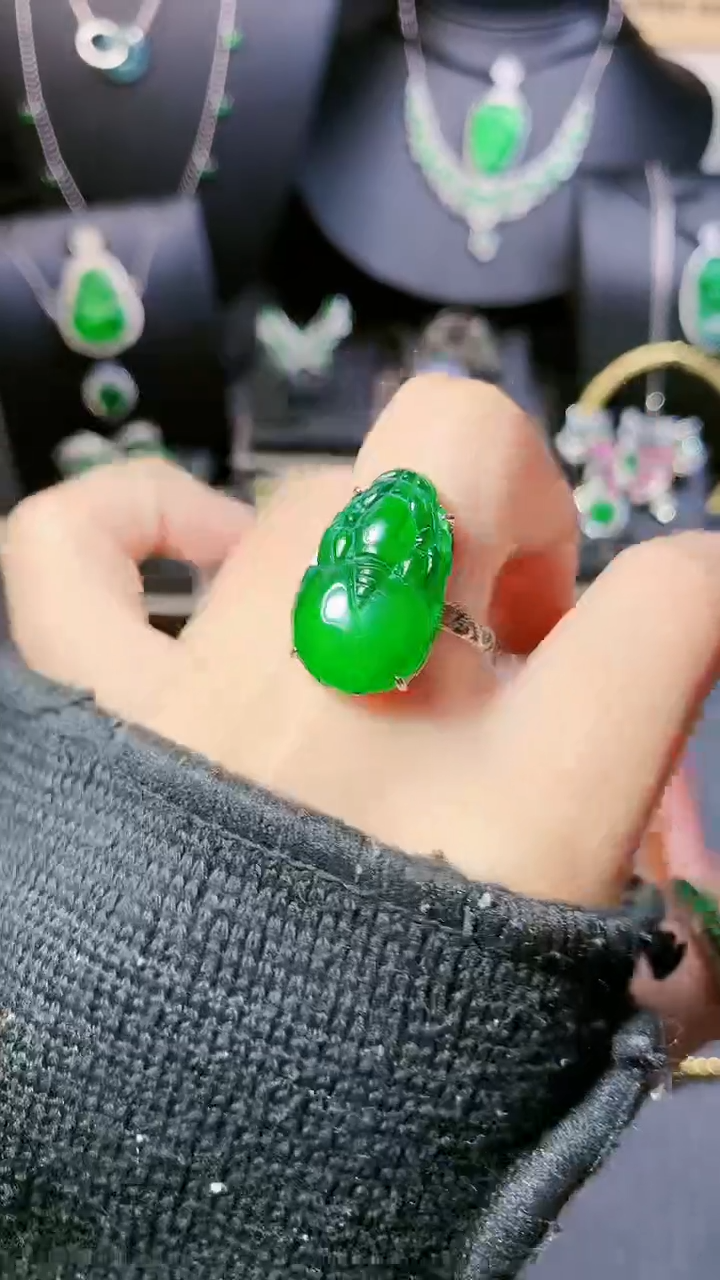 【闪购商品】翡翠戒指银S925镶嵌戒指