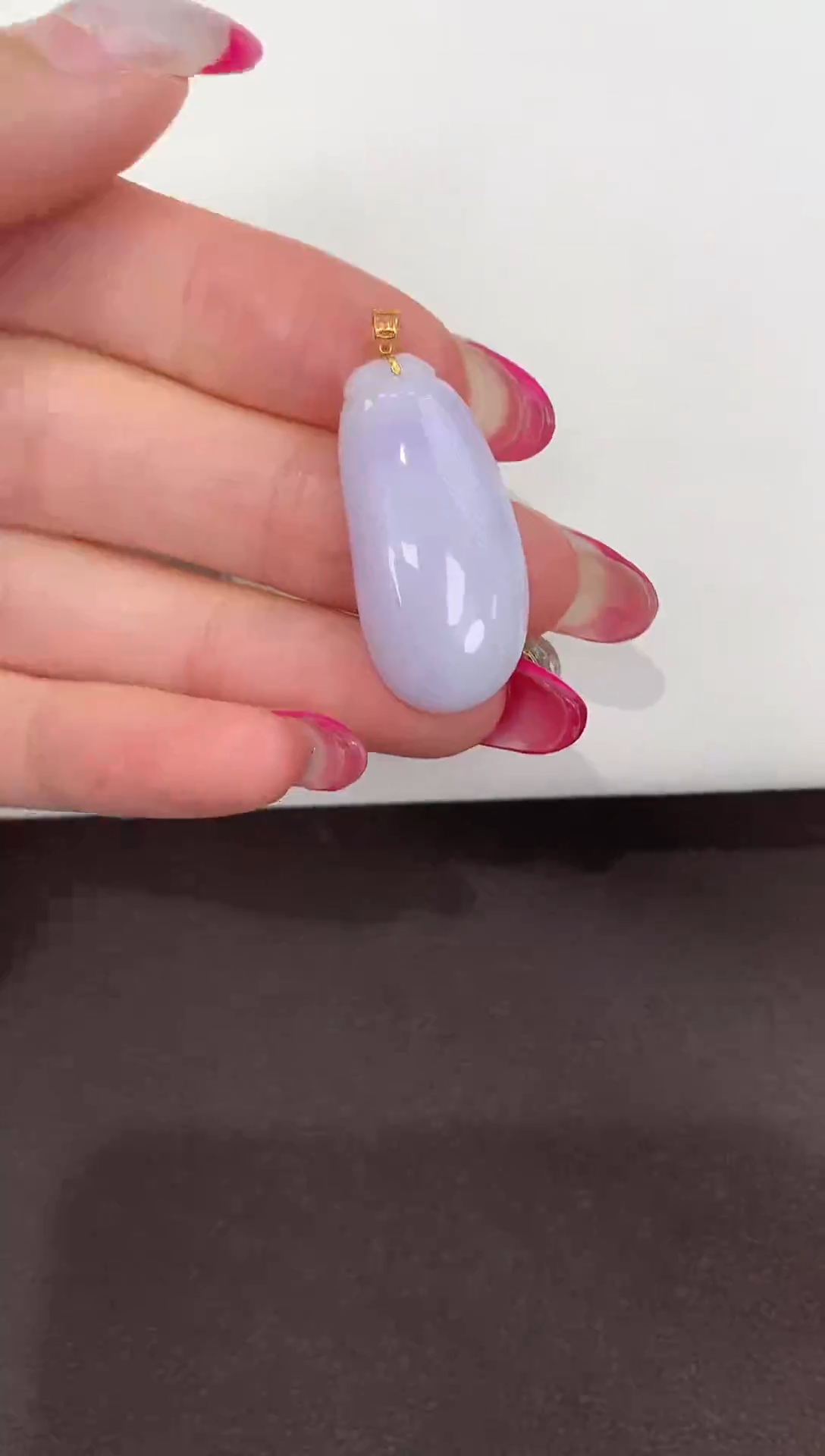 颈饰18K金镶嵌翡翠缅甸A货翡翠