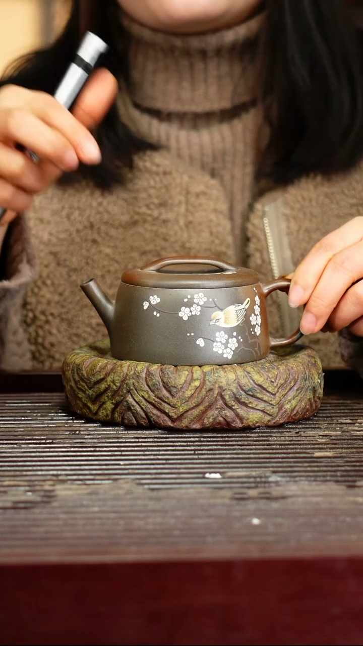 宜兴原矿紫砂壶茶壶宜兴原矿紫砂壶茶壶150C