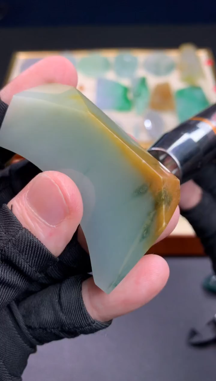 【闪购商品】定制翡翠未镶嵌               