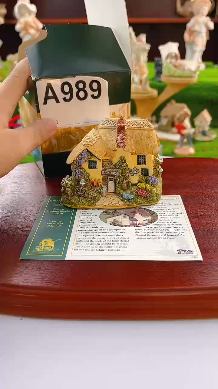 【闪购商品】紫砂茶宠Lilliput中古小房子989