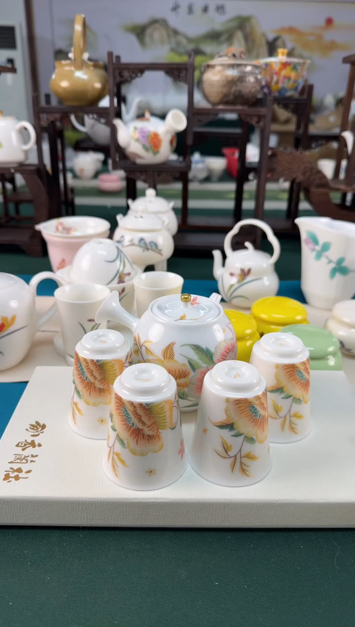【闪购商品】瓷器 ······.......