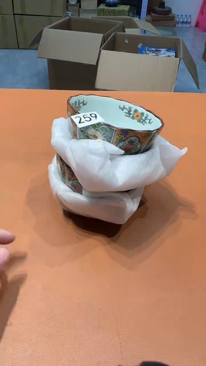 其他陶༺****༻阿达西日瓷摆件259