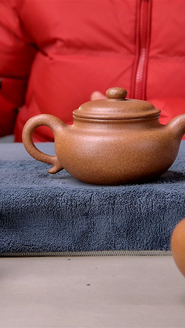 【闪购商品】清水泥茶壶230/240红降坡仿古