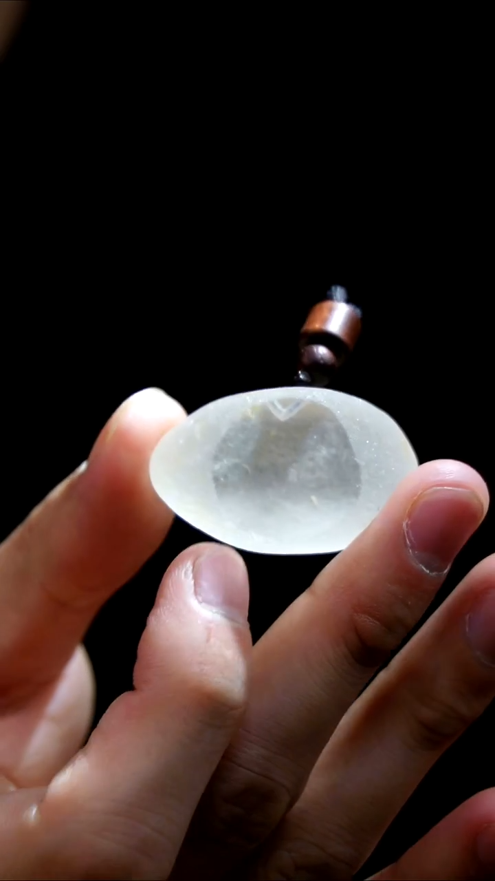 吊坠(赠链)未镶嵌水晶水晶