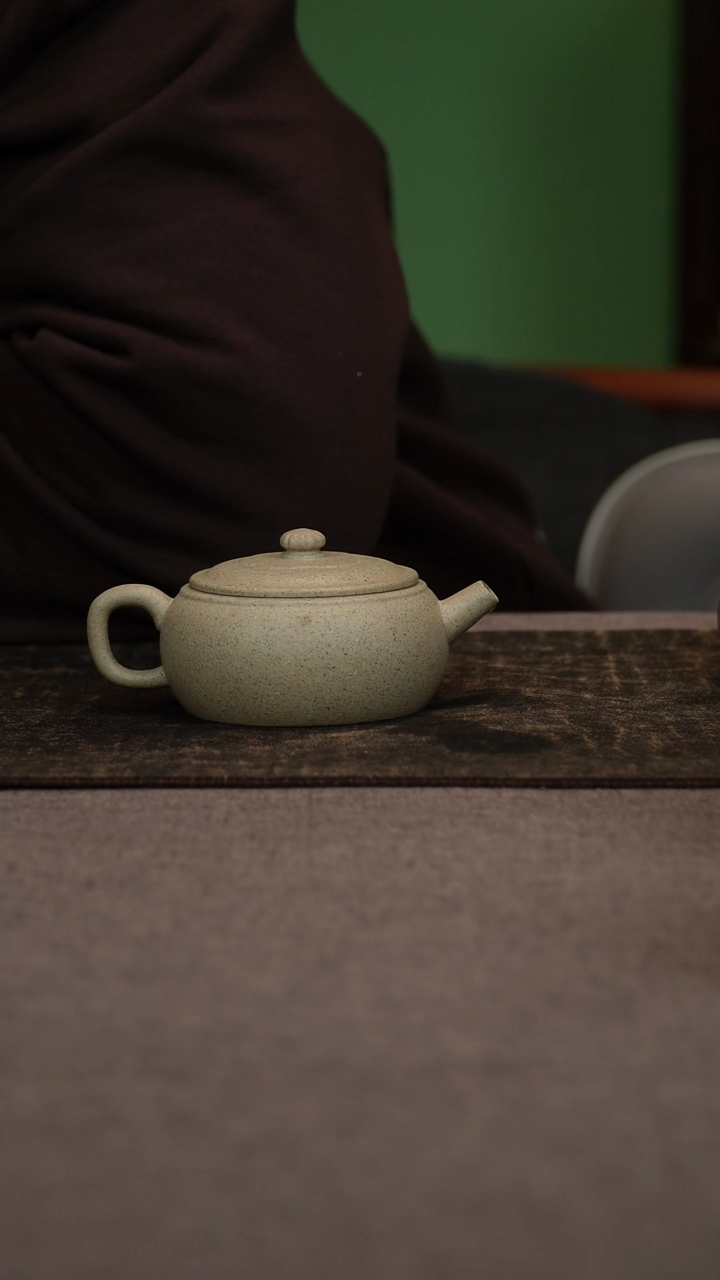 茶壶紫砂菊蕾石鼓
