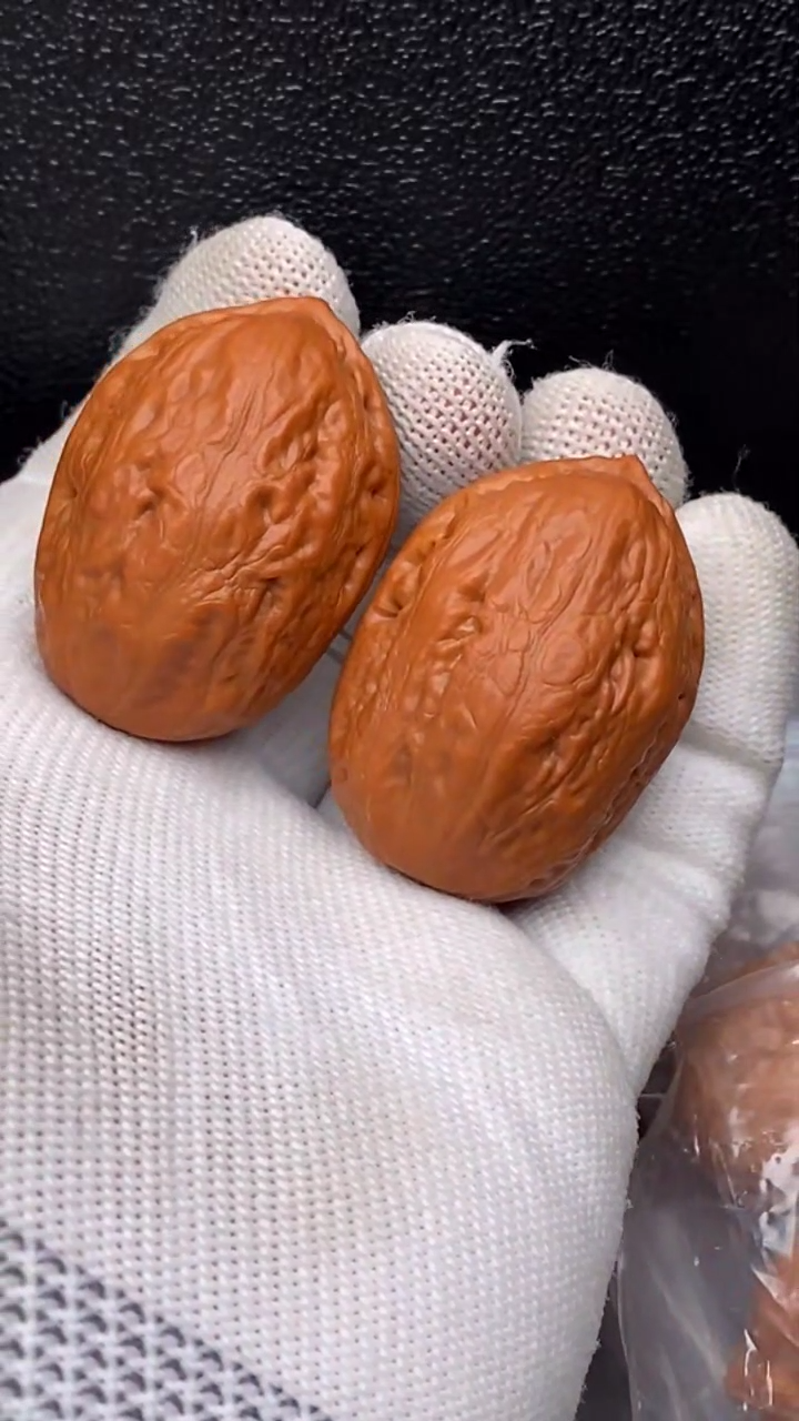 【闪购商品】文玩核桃把件大枣