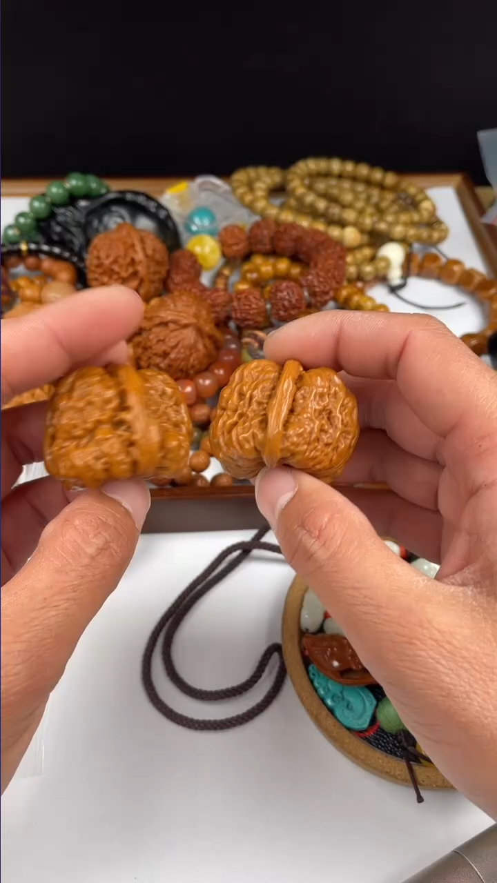 【闪购商品】文玩核桃把件核桃