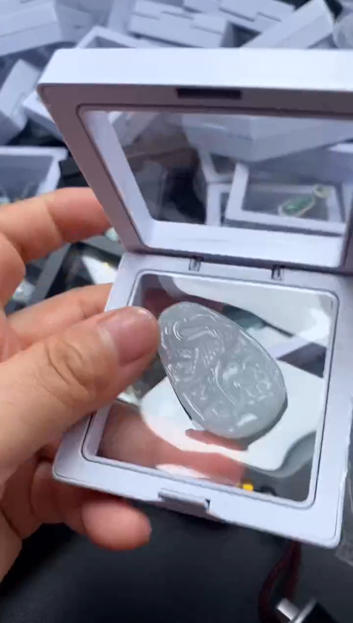 吊坠(不含链)未镶嵌翡翠2052